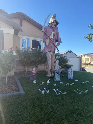 Trick or treating neighborhood preview