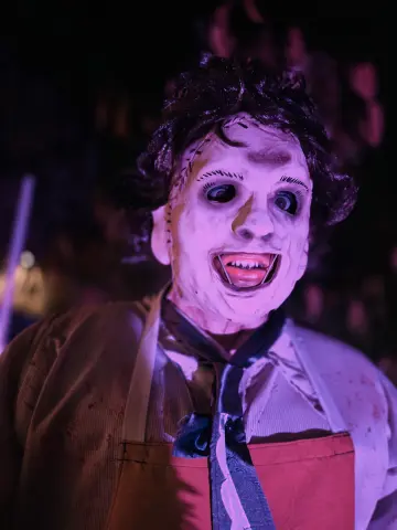 Candy, Clowns & CHAINSAW preview